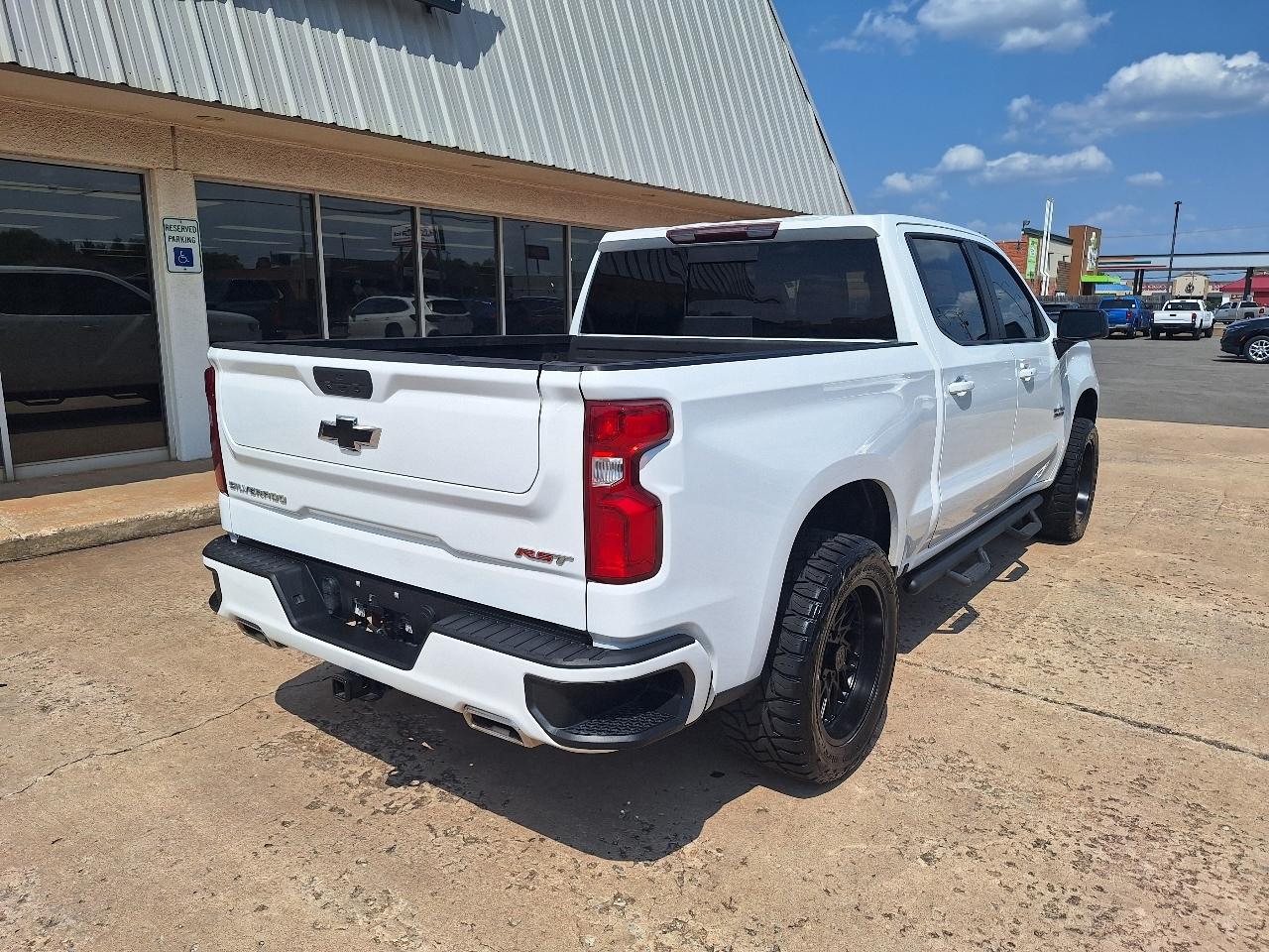 Chevrolet Silverado 1500 4WD Crew Cab 147" RST 2021