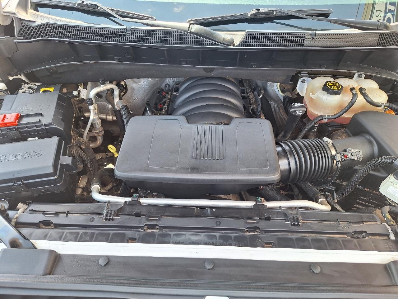 Chevrolet Silverado 1500 4WD Crew Cab 147" RST 2021