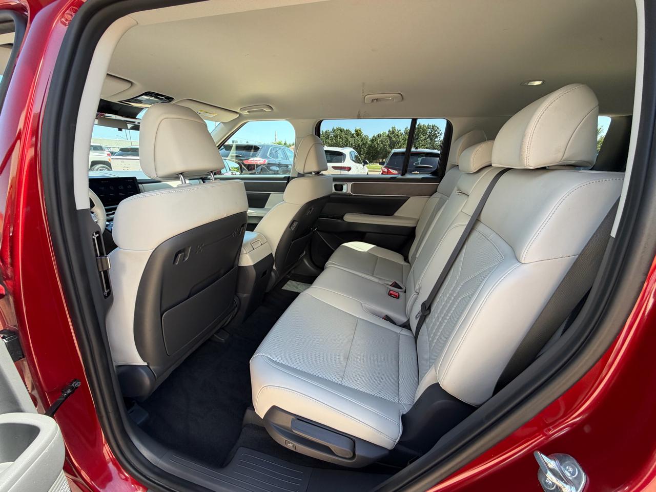Hyundai Santa Fe Hybrid SEL FWD 2025