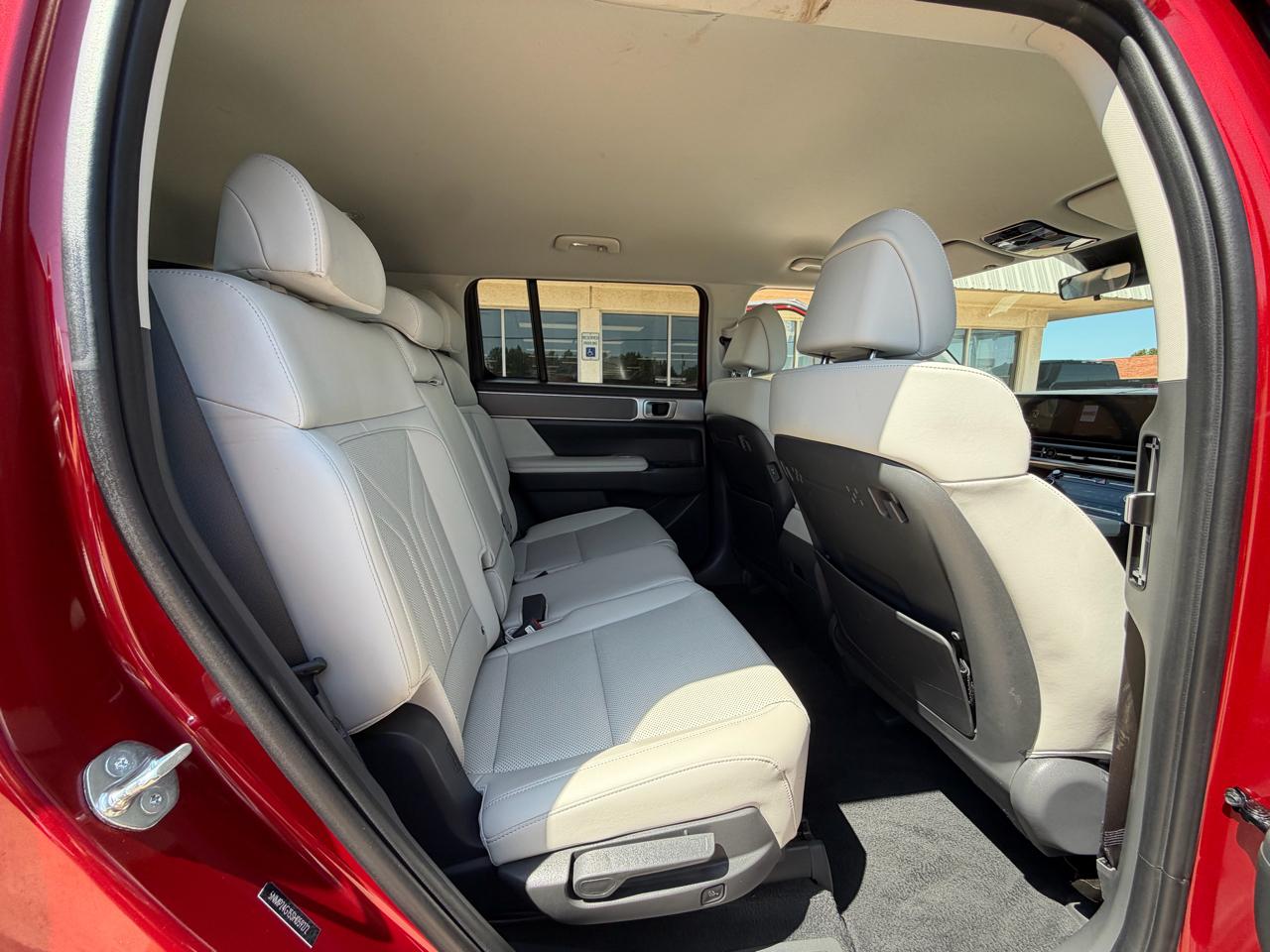 Hyundai Santa Fe Hybrid SEL FWD 2025