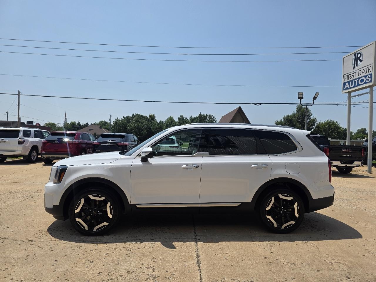 Kia Telluride S FWD 2025