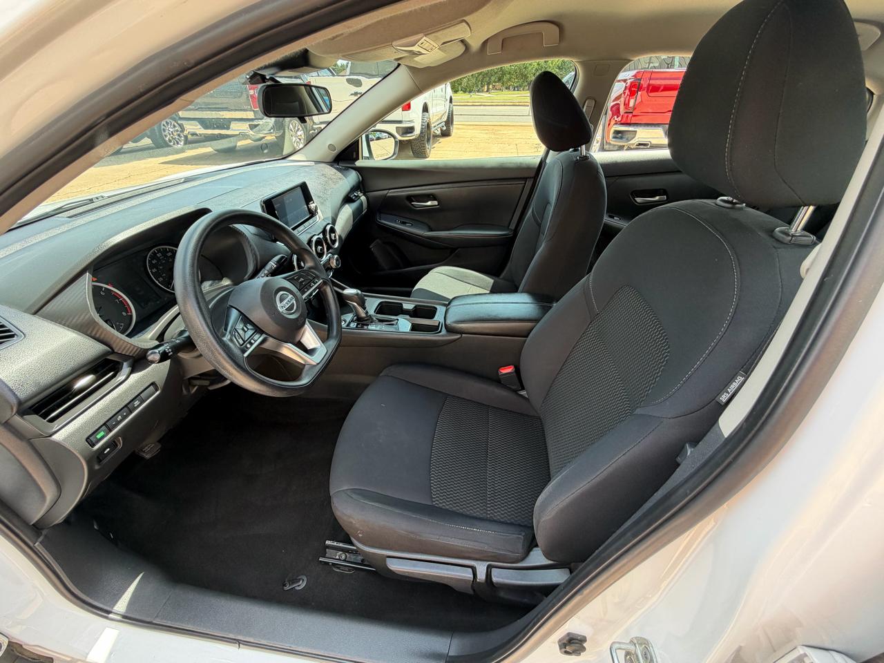 Nissan Sentra S CVT 2022