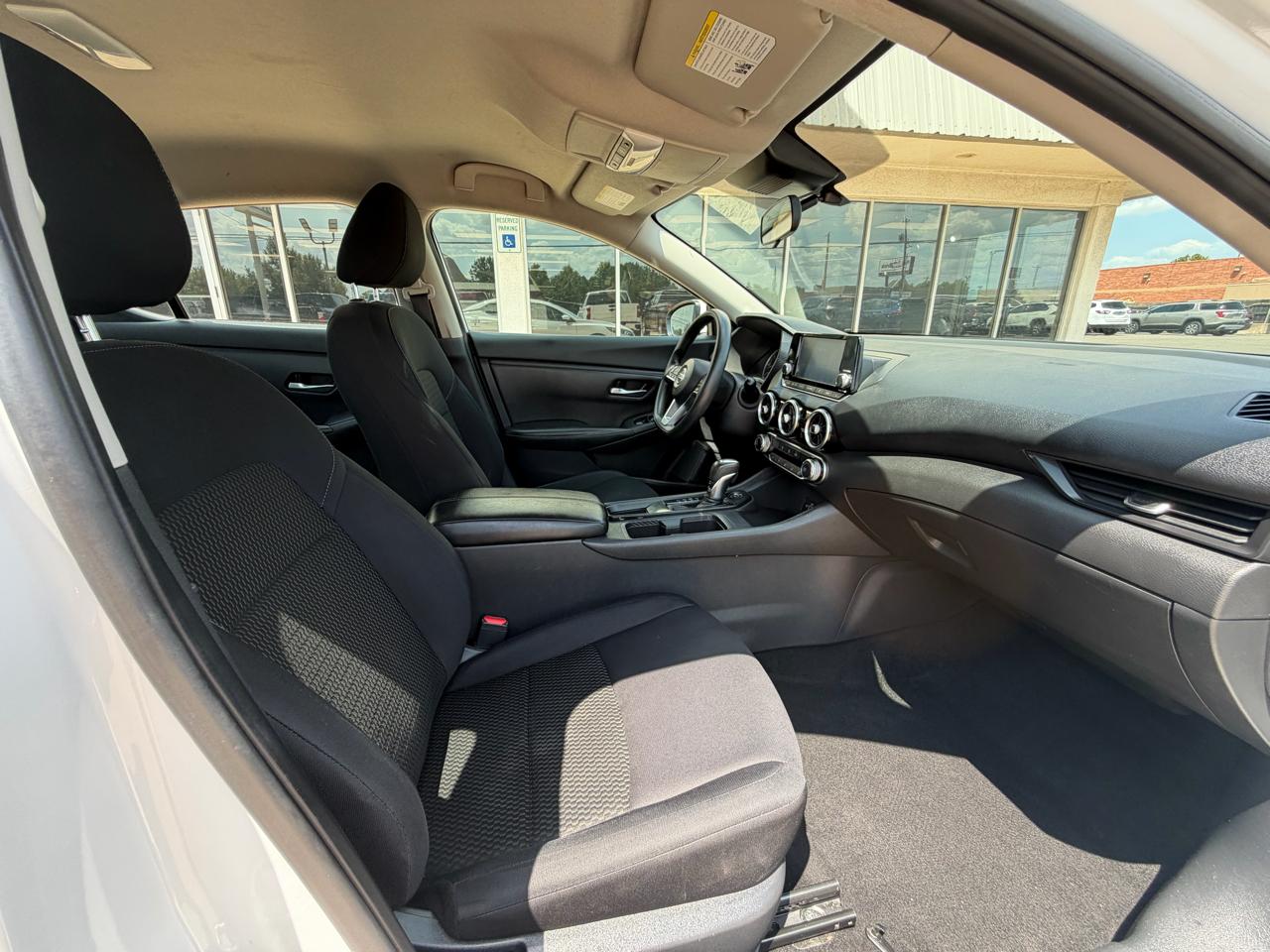 Nissan Sentra S CVT 2022