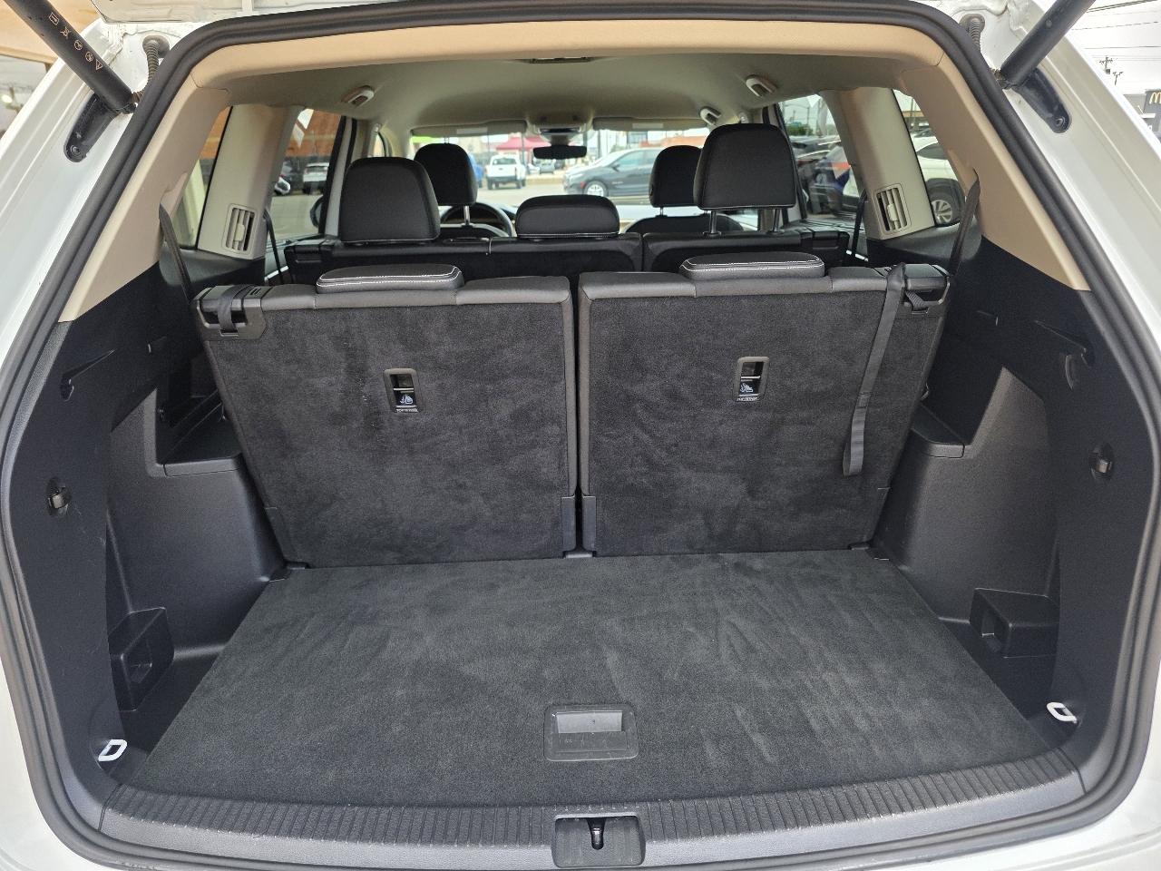 Volkswagen Atlas 2.0T SE w/Technology FWD 2025