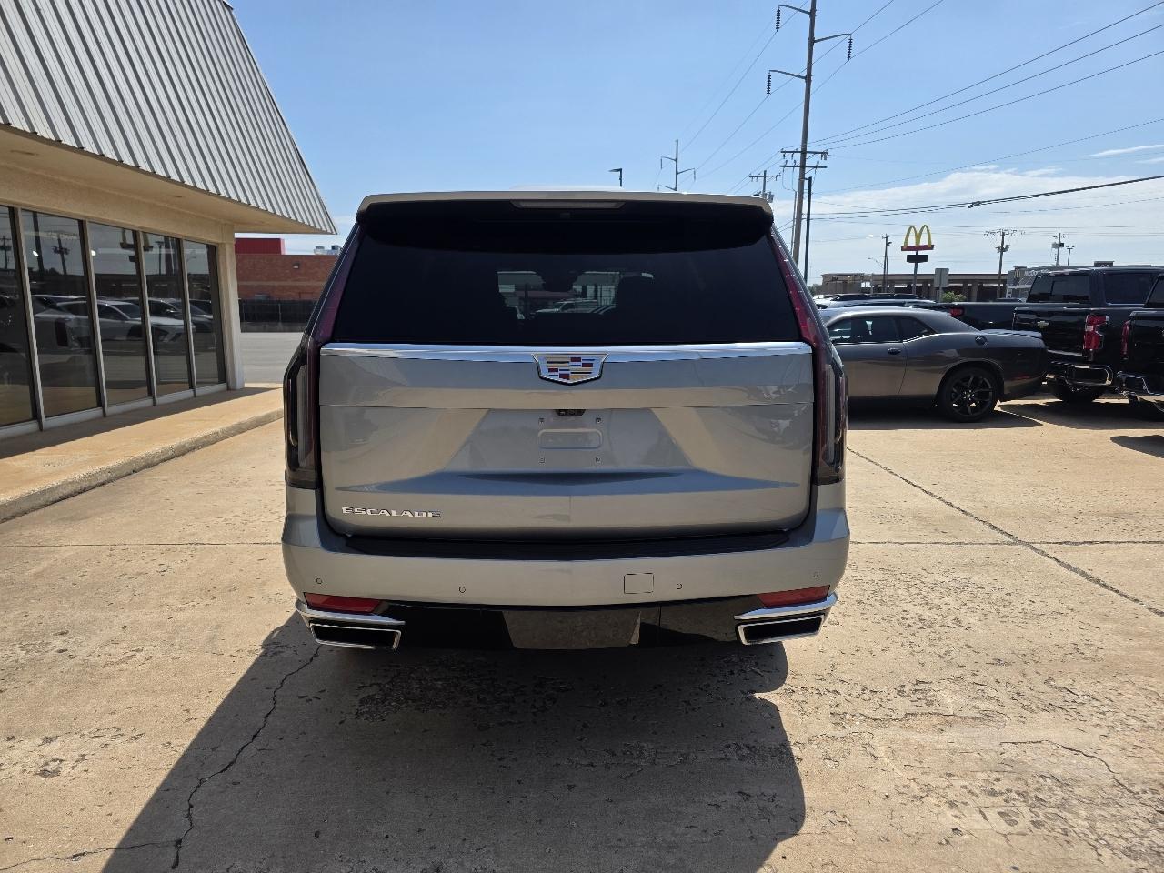 Cadillac Escalade 4WD 4dr Premium Luxury 2024