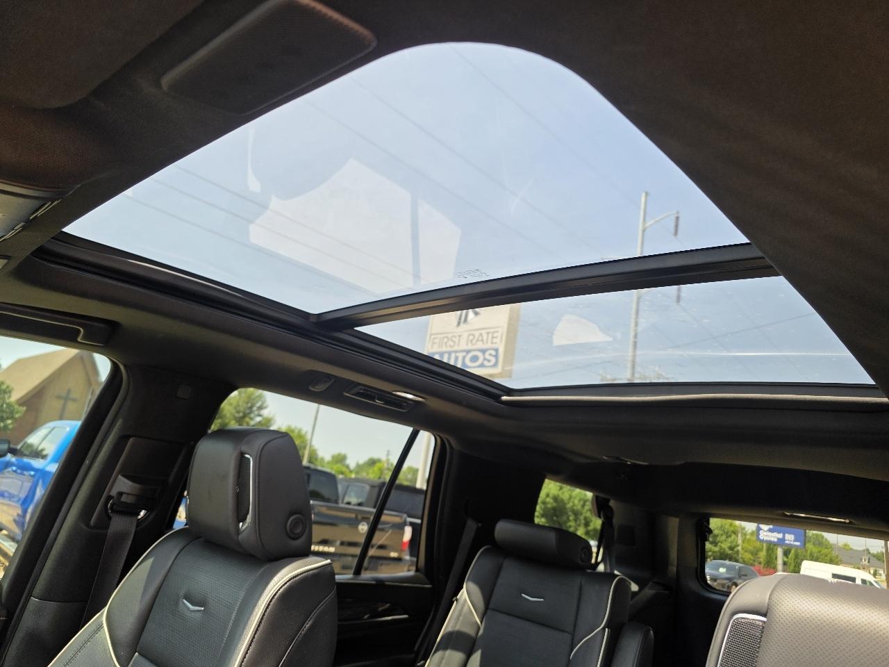 Cadillac Escalade 4WD 4dr Premium Luxury 2024