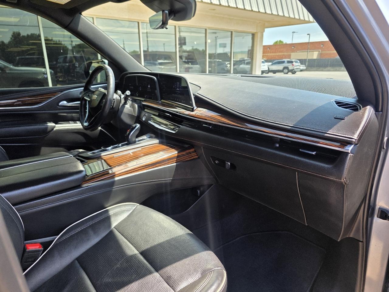 Cadillac Escalade 4WD 4dr Premium Luxury 2024