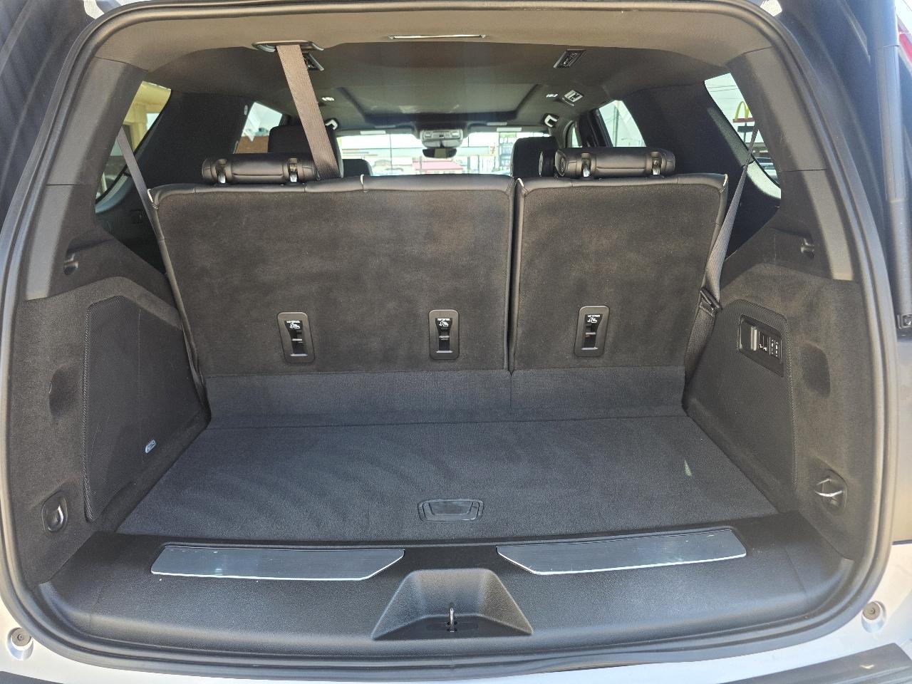 Cadillac Escalade 4WD 4dr Premium Luxury 2024