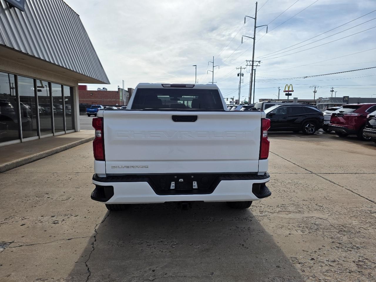 Chevrolet Silverado 1500 LTD 4WD Crew Cab 147" Custom 2022
