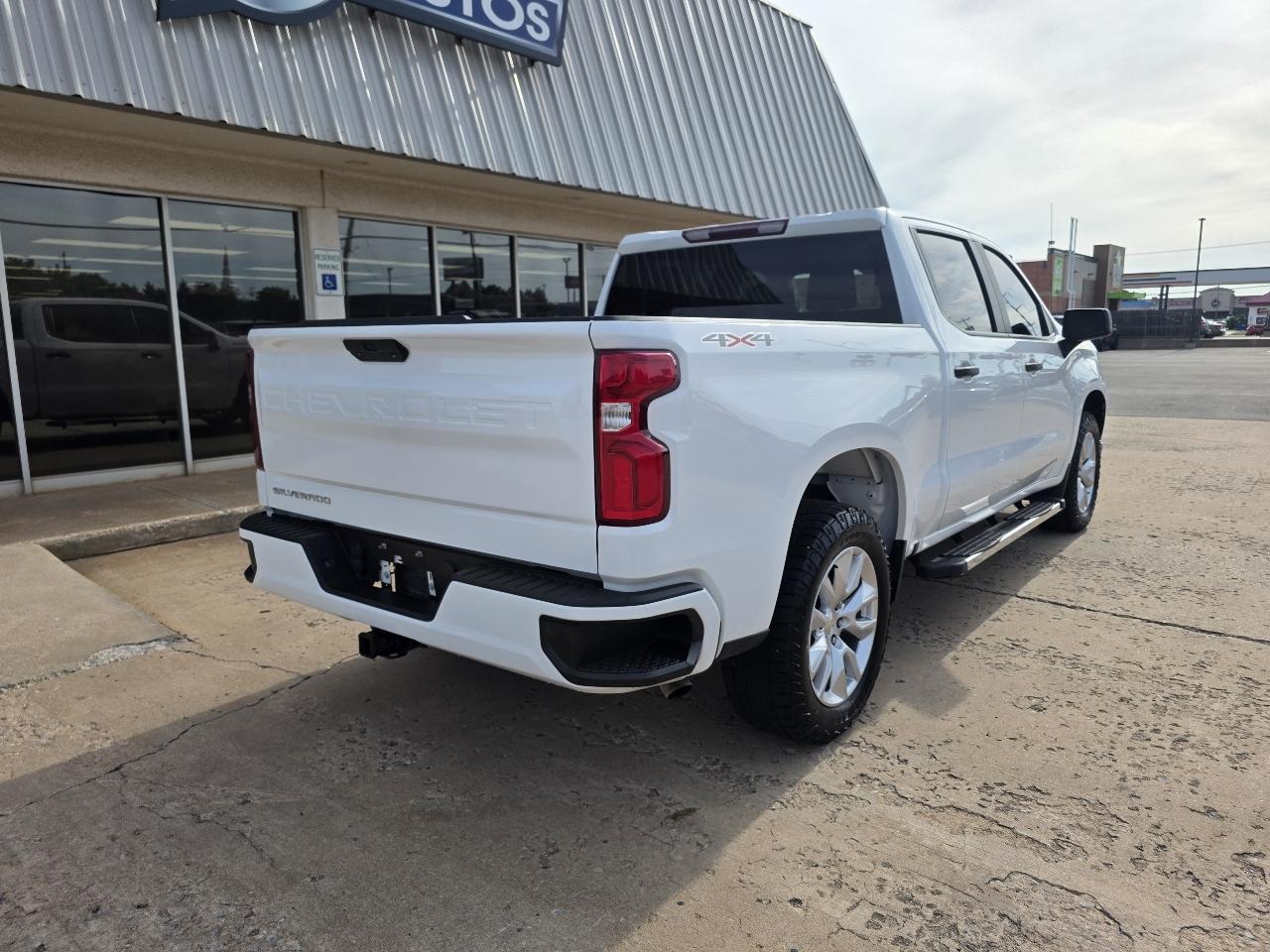 Chevrolet Silverado 1500 LTD 4WD Crew Cab 147" Custom 2022