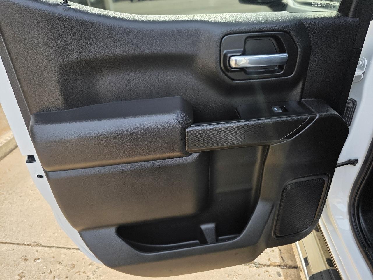 Chevrolet Silverado 1500 LTD 4WD Crew Cab 147" Custom 2022