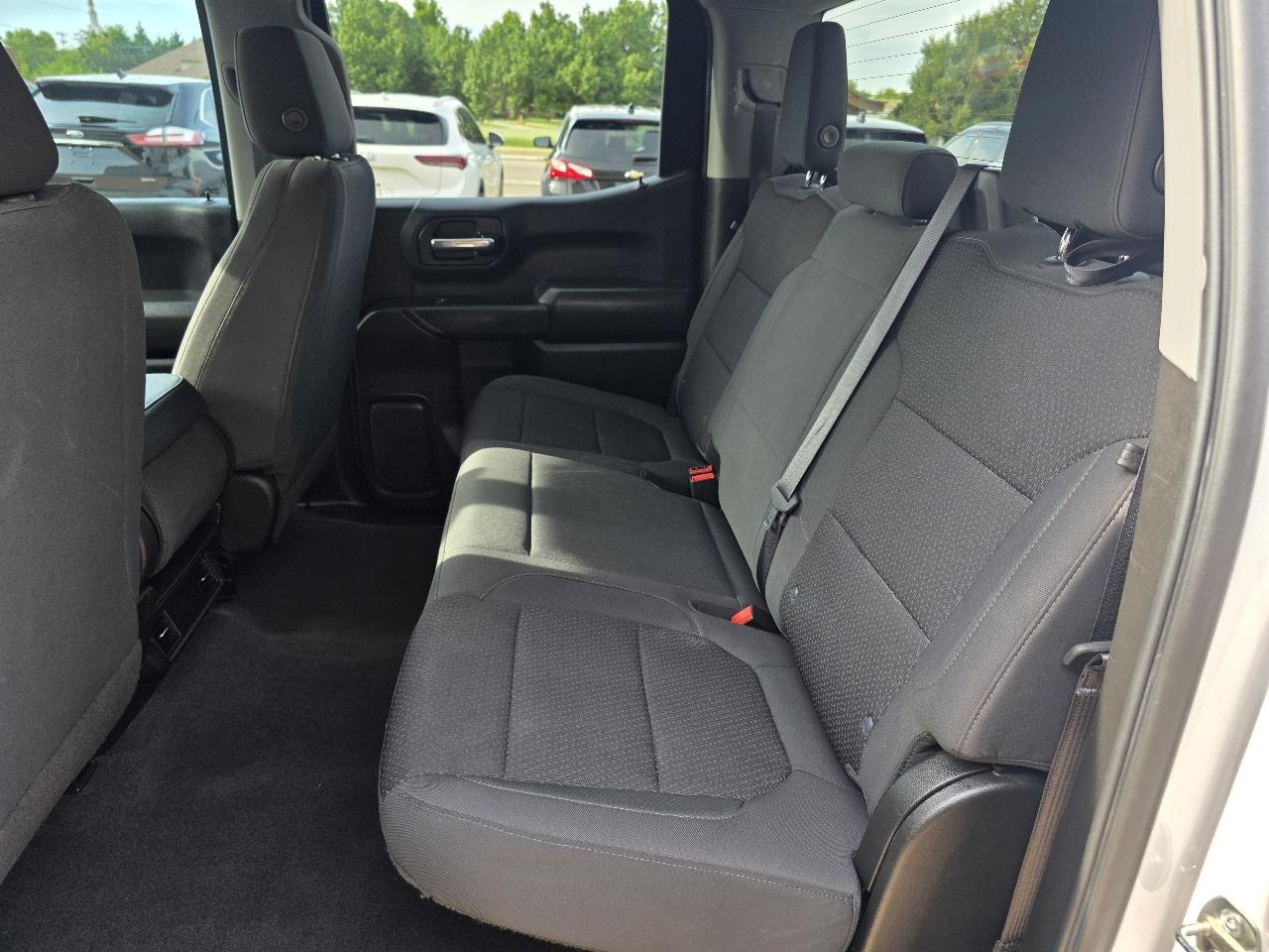 Chevrolet Silverado 1500 LTD 4WD Crew Cab 147" Custom 2022