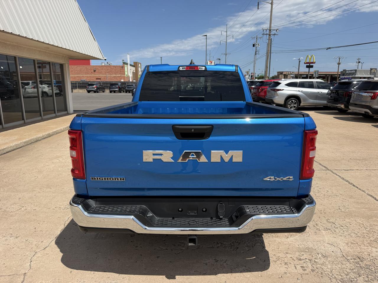 RAM 1500 Big Horn 4x4 Quad Cab 6'4" Box 2025