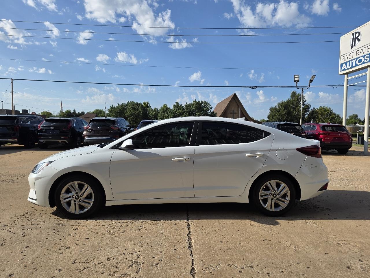 Hyundai Elantra Value Edition IVT 2020