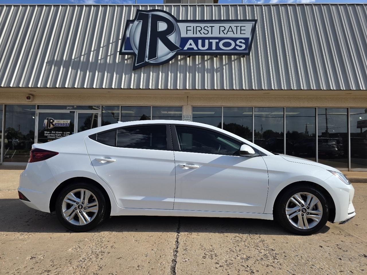 Hyundai Elantra Value Edition IVT 2020