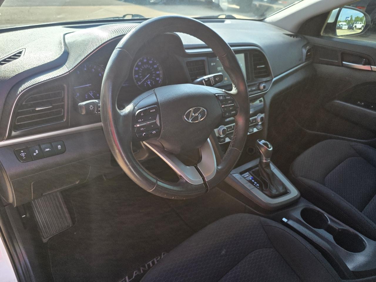 Hyundai Elantra Value Edition IVT 2020