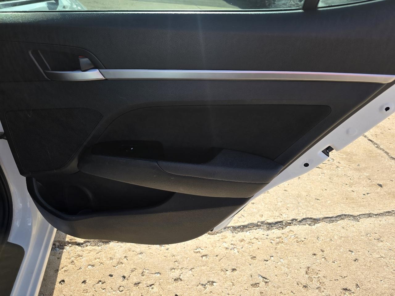 Hyundai Elantra Value Edition IVT 2020