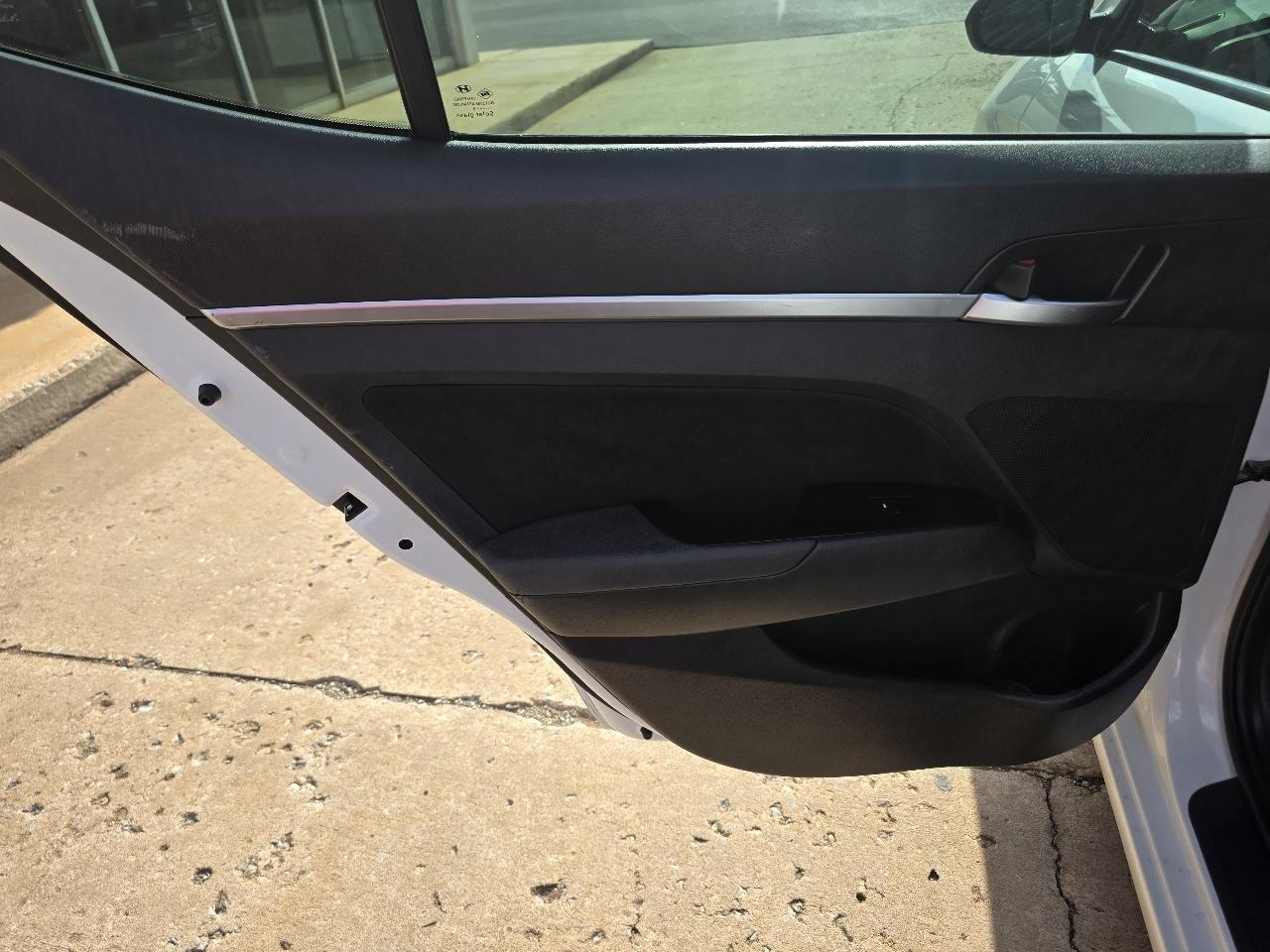 Hyundai Elantra Value Edition IVT 2020