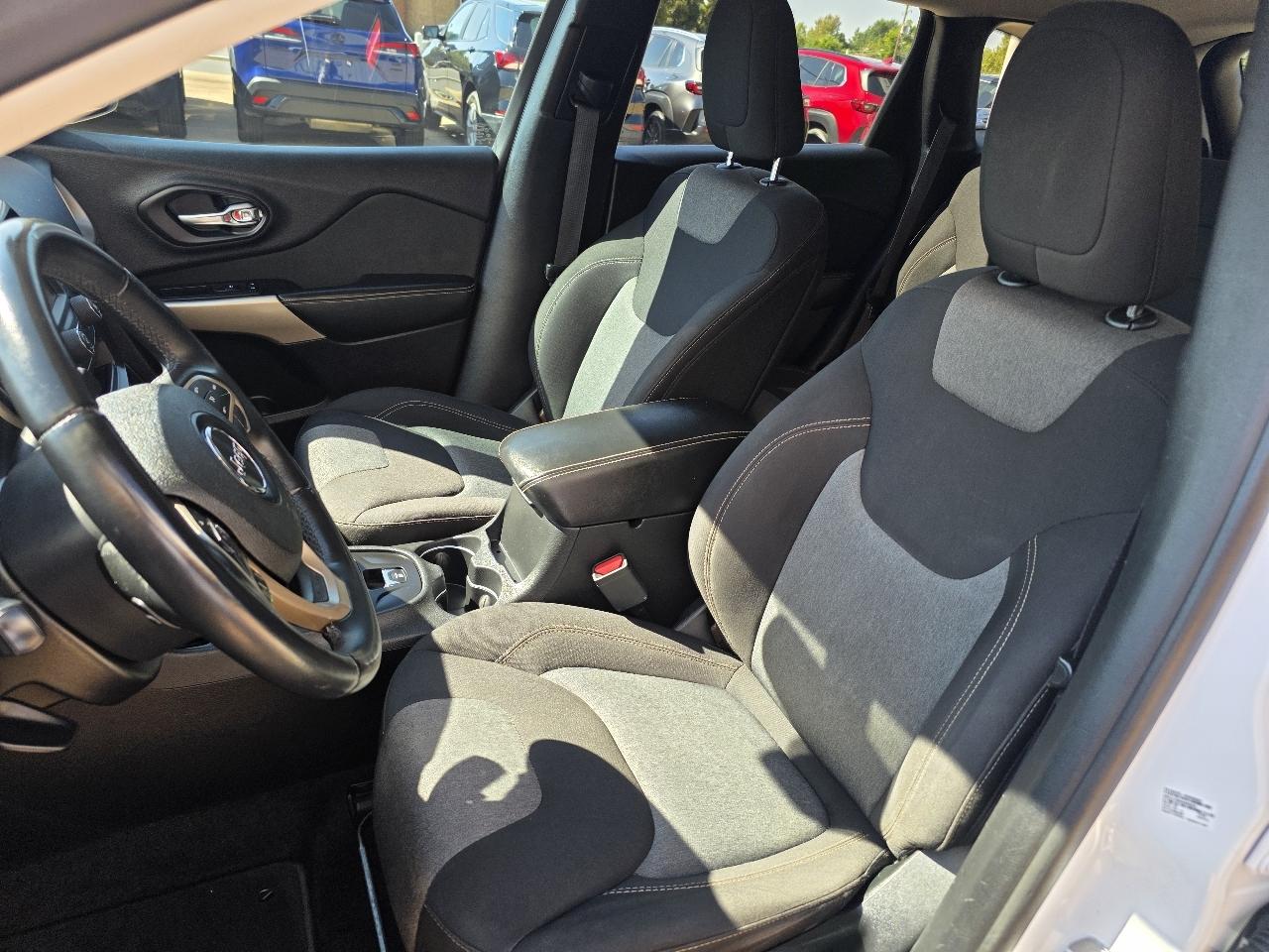Jeep Cherokee Latitude FWD 2018