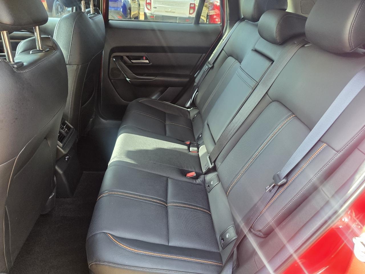 Mazda CX-50 Hybrid Premium Package AWD 2025