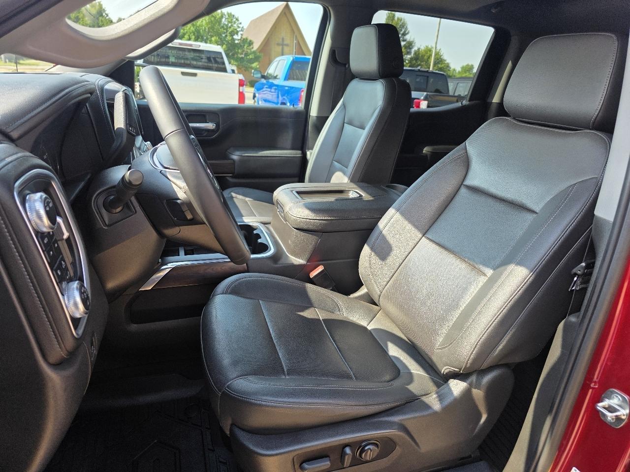 GMC Sierra 1500 Limited 4WD Crew Cab 147" SLT 2022