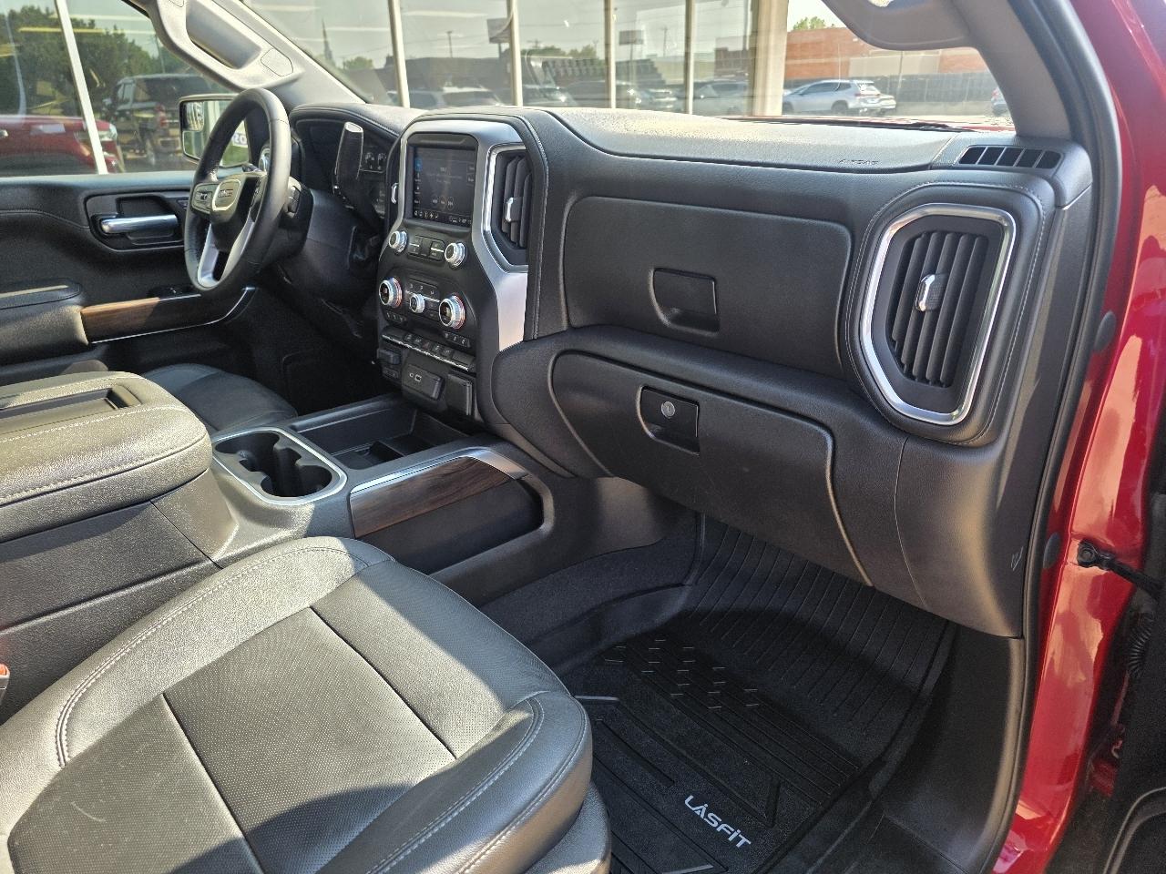 GMC Sierra 1500 Limited 4WD Crew Cab 147" SLT 2022