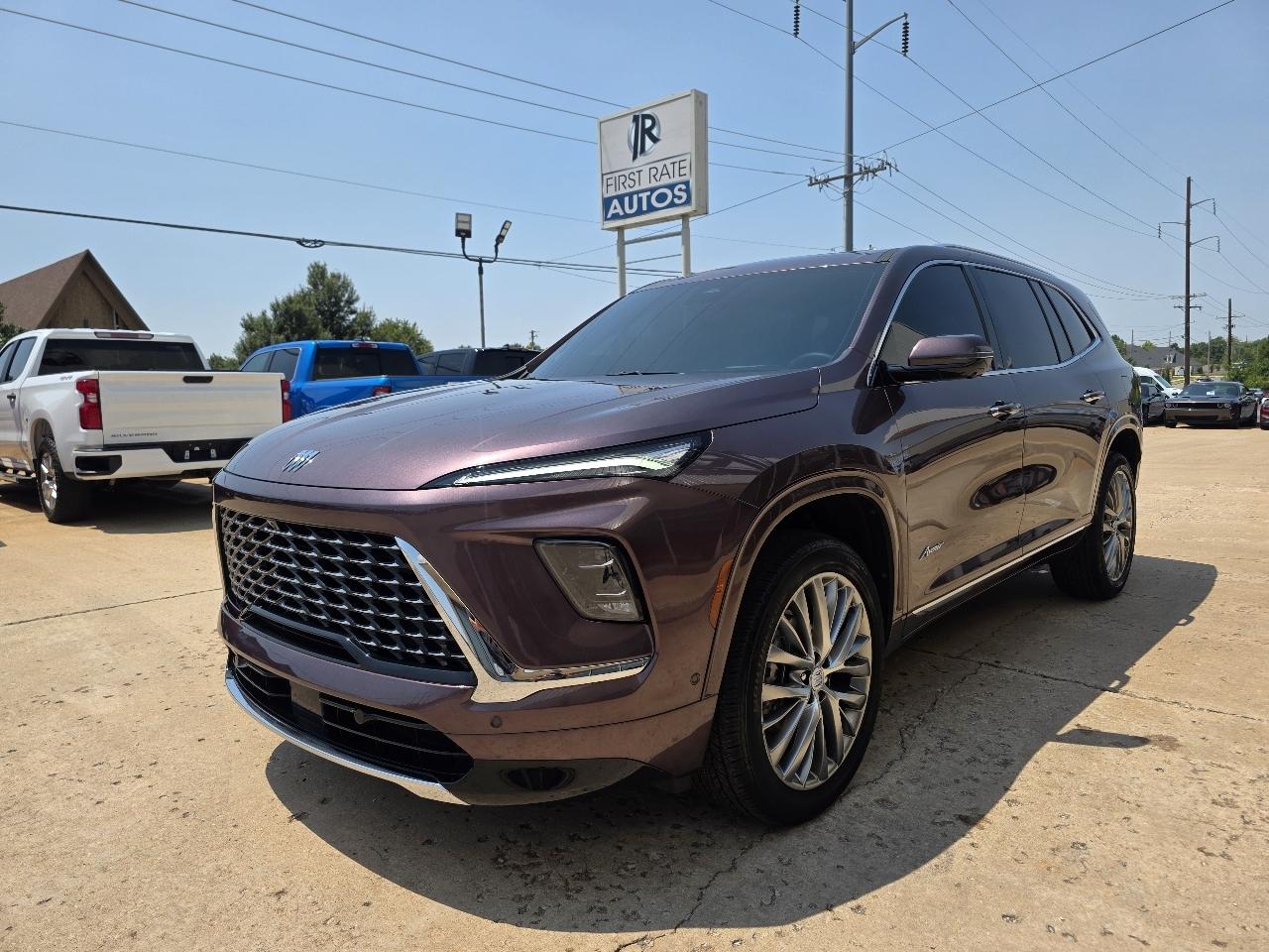 Buick Enclave 4dr Avenir 2025