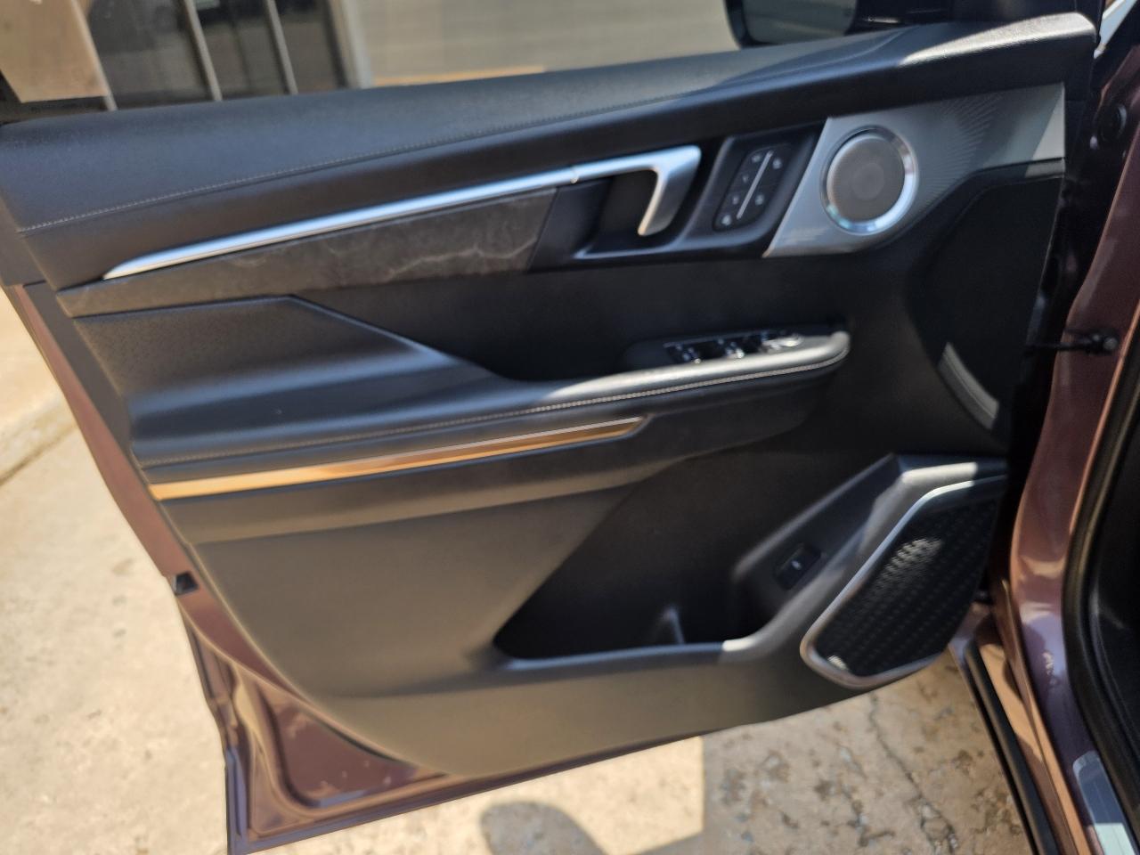 Buick Enclave 4dr Avenir 2025