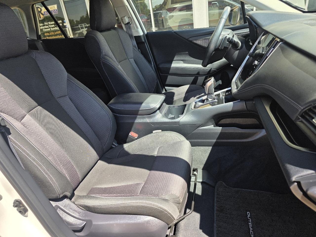 Subaru Outback Premium AWD 2024