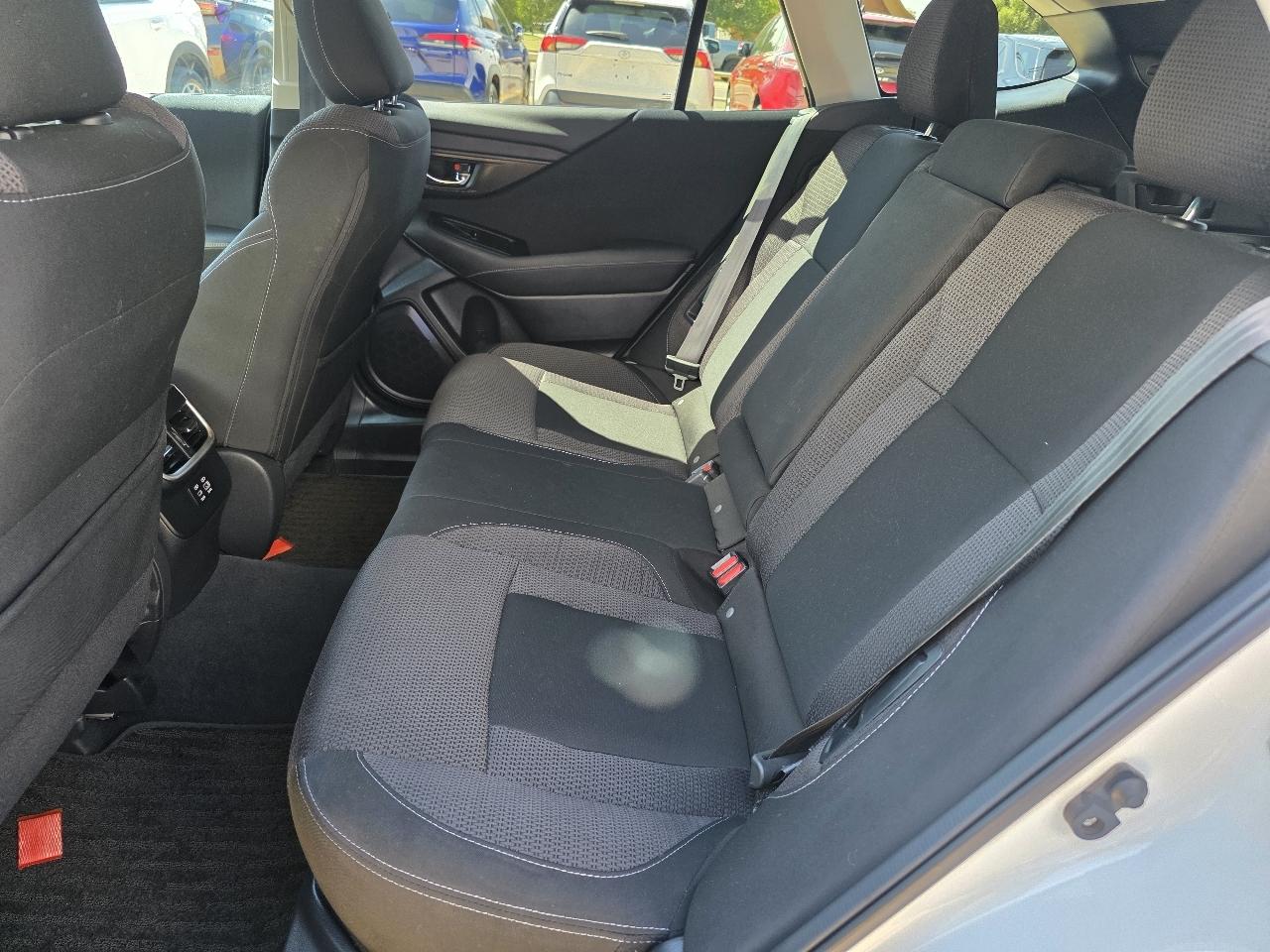 Subaru Outback Premium AWD 2024