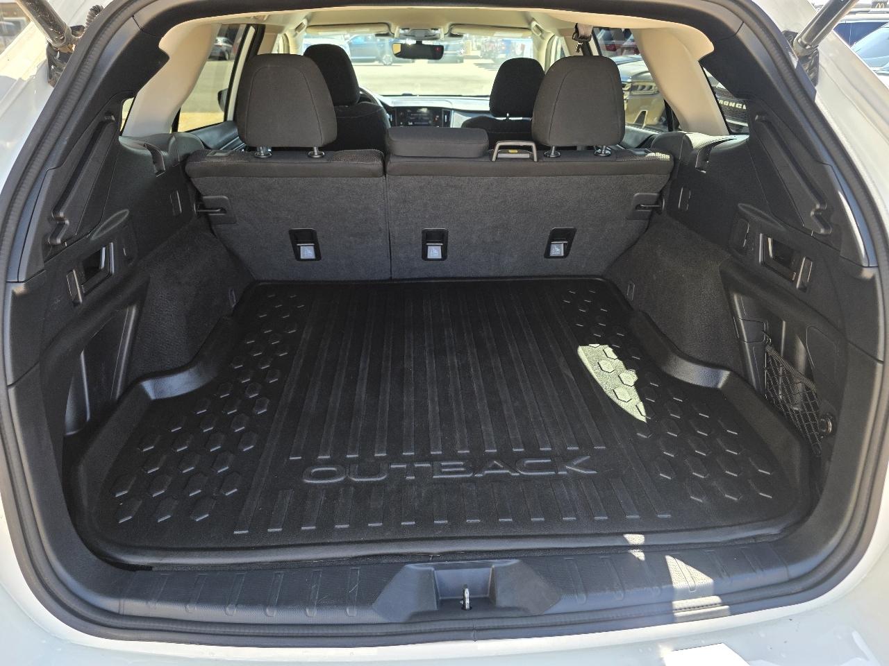 Subaru Outback Premium AWD 2024