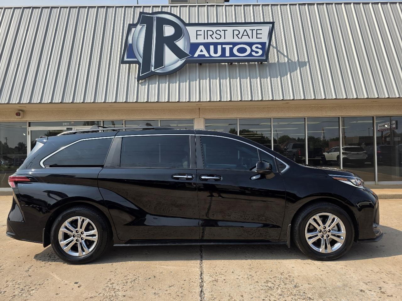 Toyota Sienna XSE AWD 7-Passenger (Natl) 2023