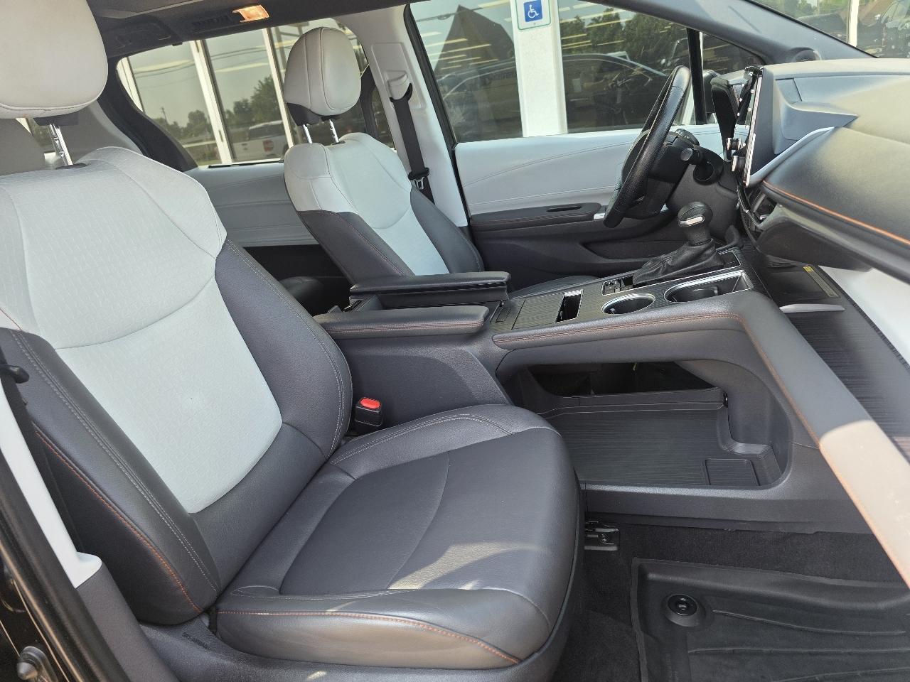 Toyota Sienna XSE AWD 7-Passenger (Natl) 2023