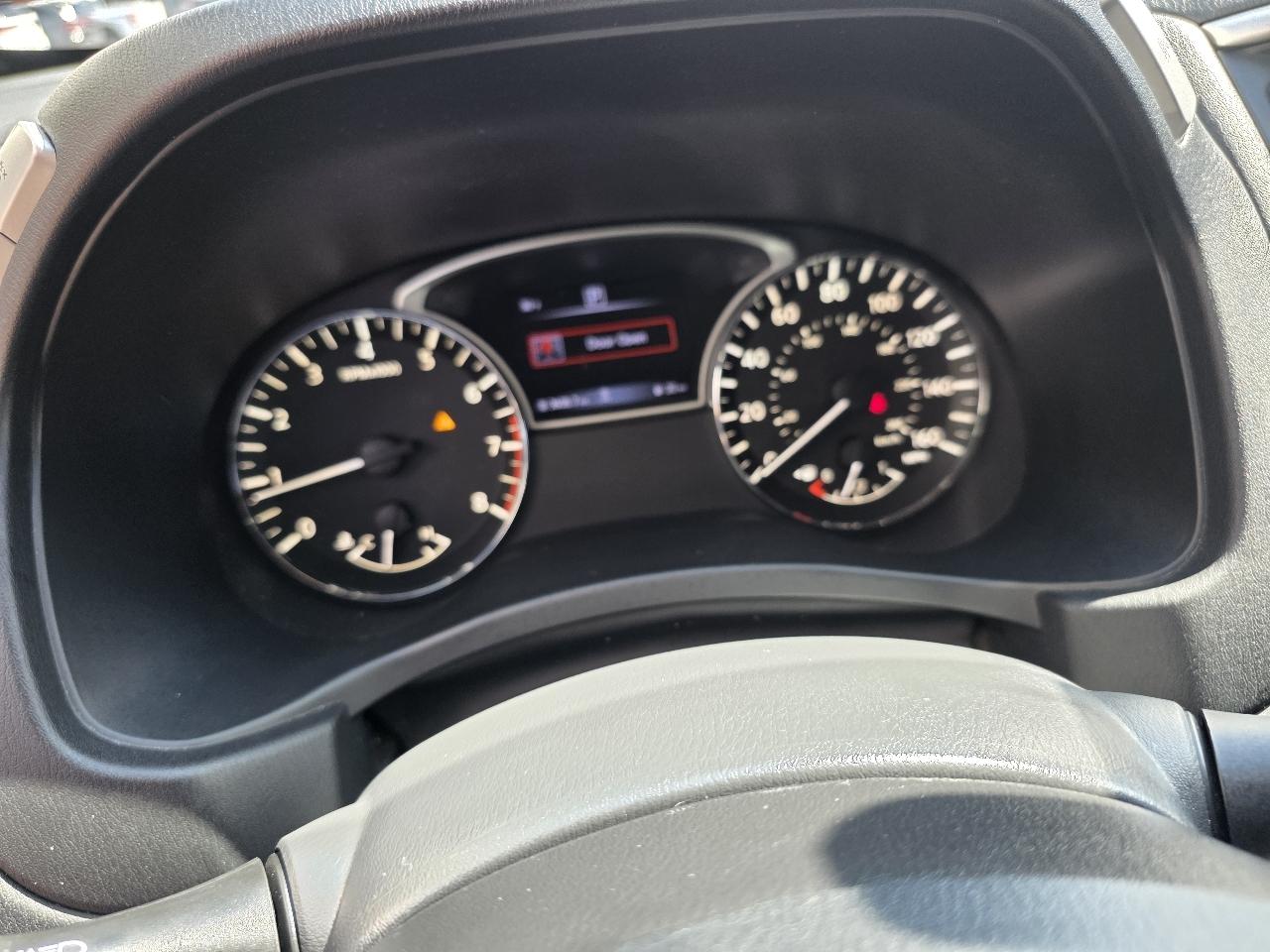 Nissan Pathfinder FWD Platinum 2018
