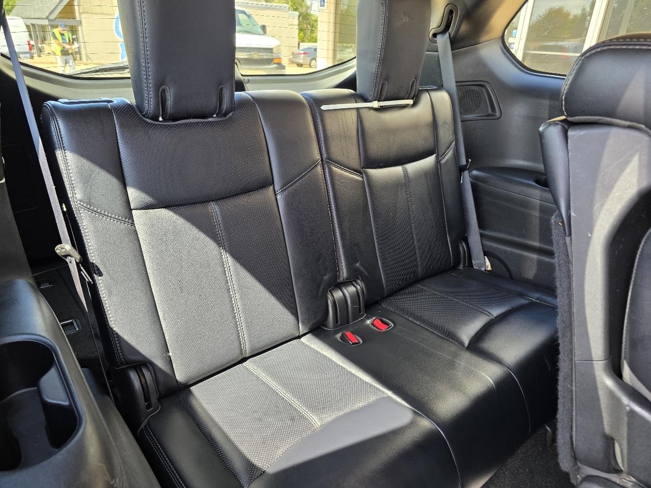 Nissan Pathfinder FWD Platinum 2018
