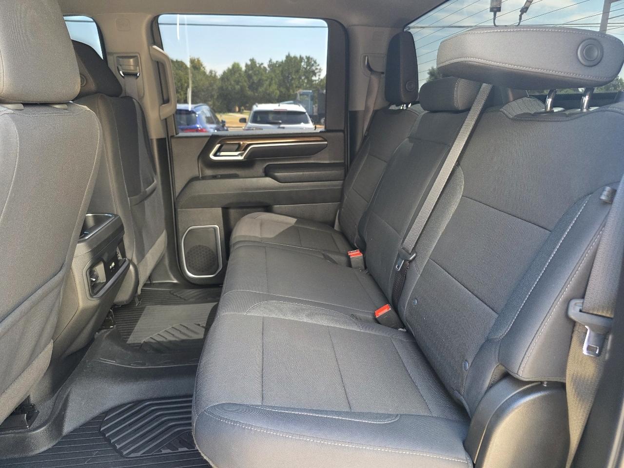 Chevrolet Silverado 2500HD 4WD Crew Cab 159" LT 2026