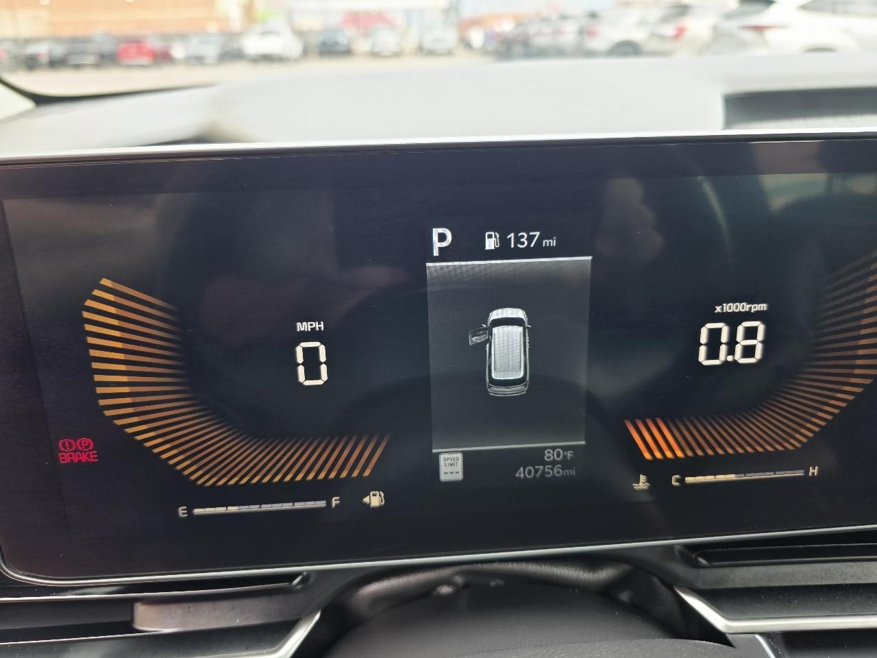 Kia Carnival LXS FWD 2025