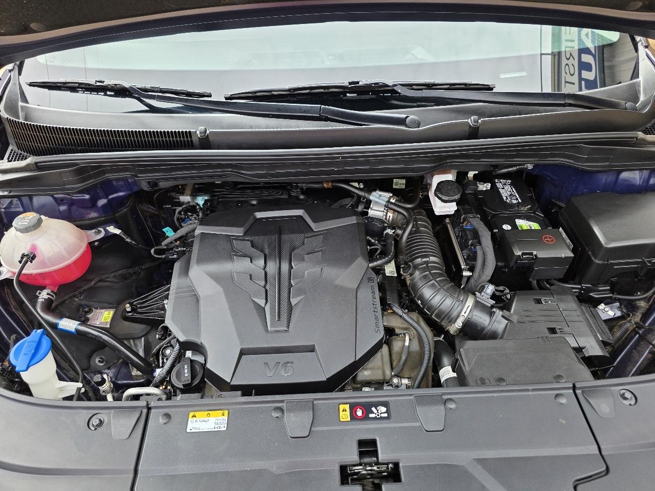 Kia Carnival LXS FWD 2025