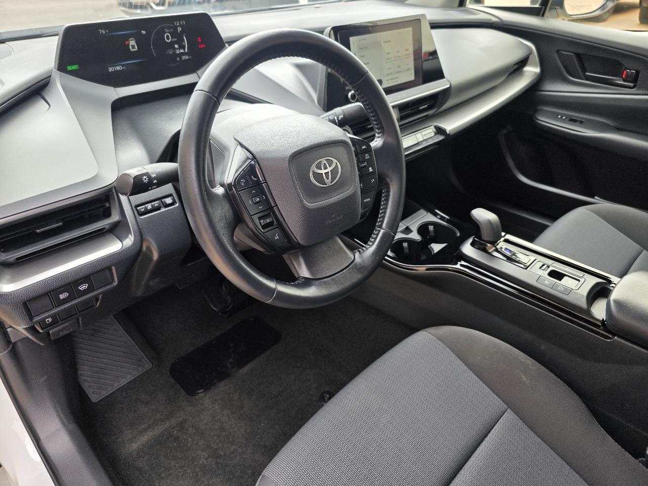 Toyota Prius Nightshade (Natl) 2025