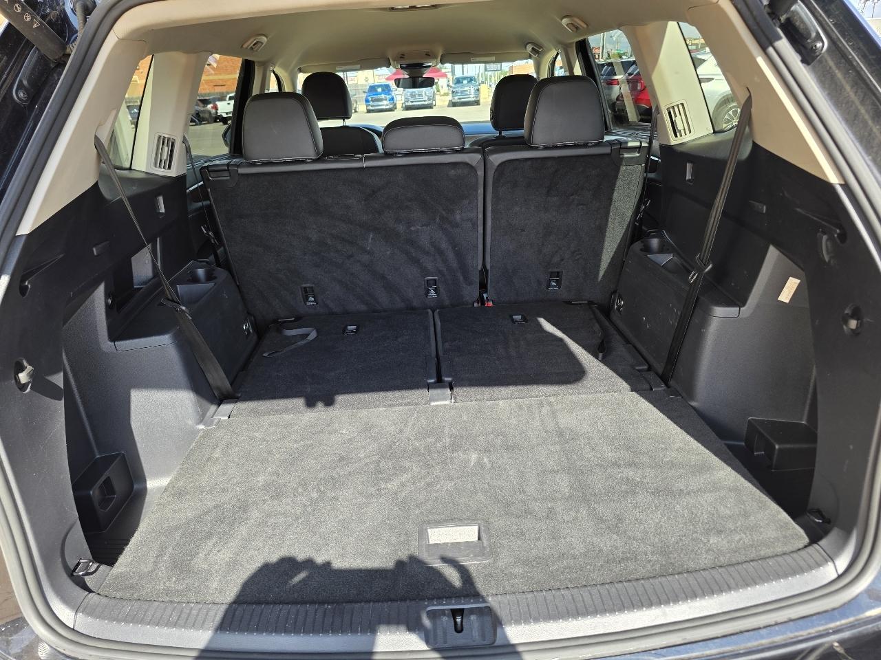 Volkswagen Atlas 2.0T SE w/Technology 4MOTION 2025