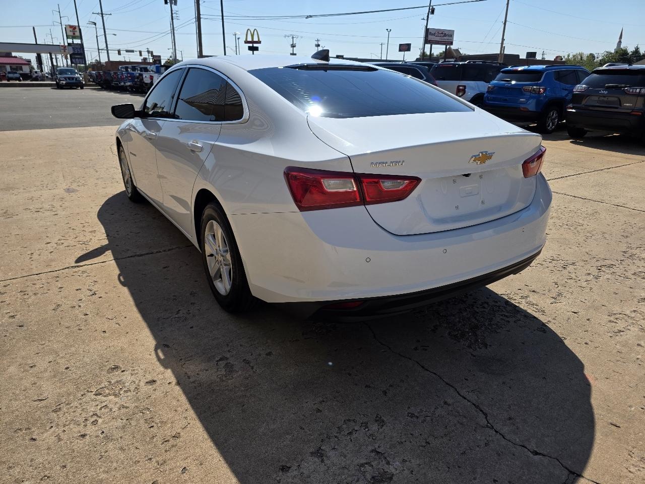 Chevrolet Malibu 4dr Sdn LS w/1FL 2023