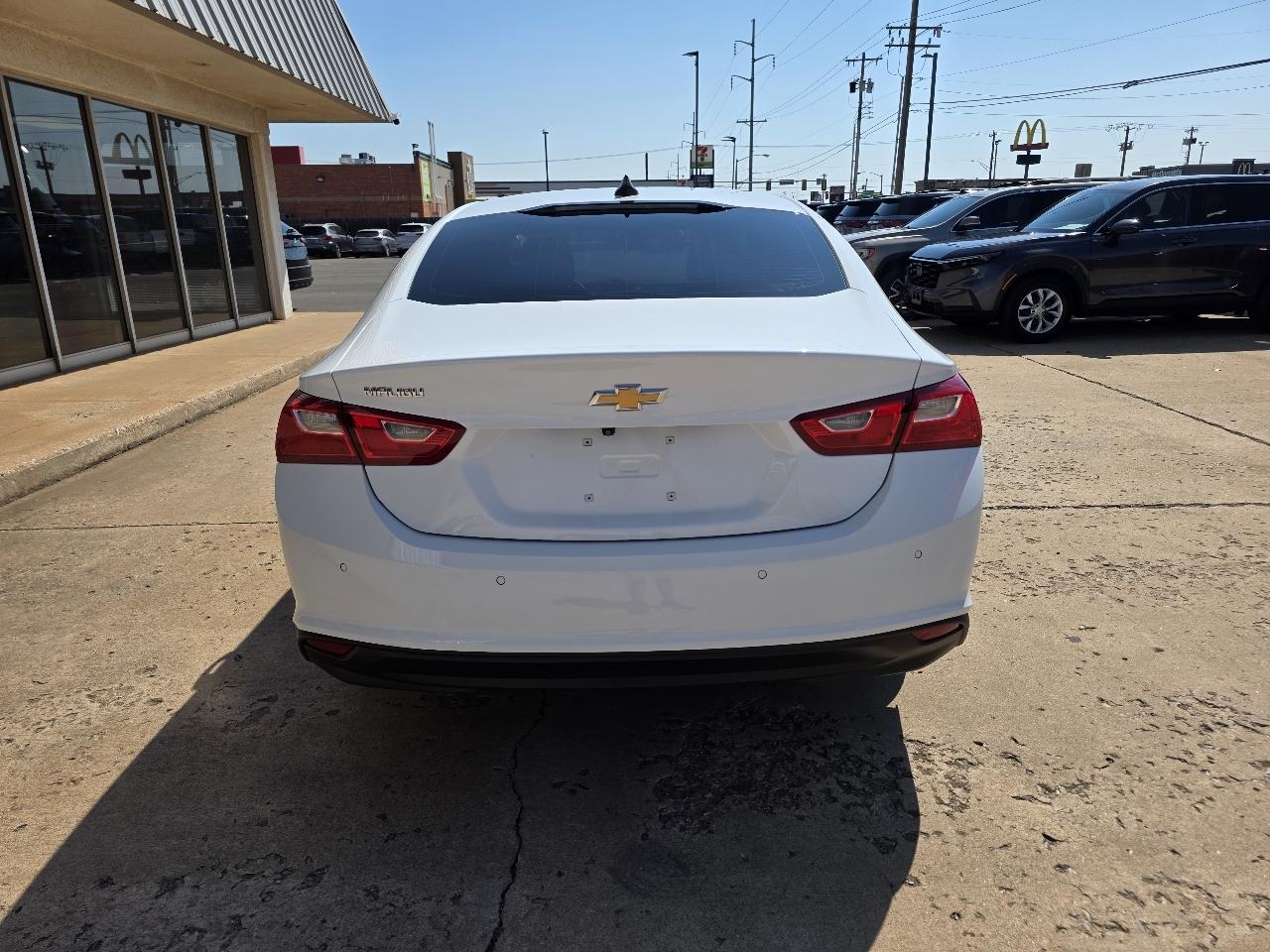 Chevrolet Malibu 4dr Sdn LS w/1FL 2023