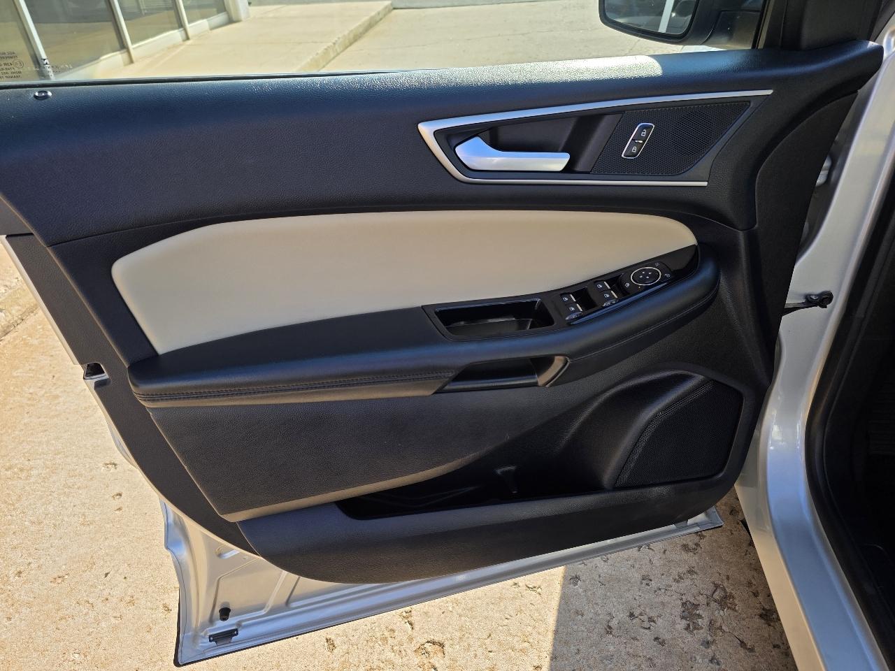 Ford Edge SEL FWD 2019