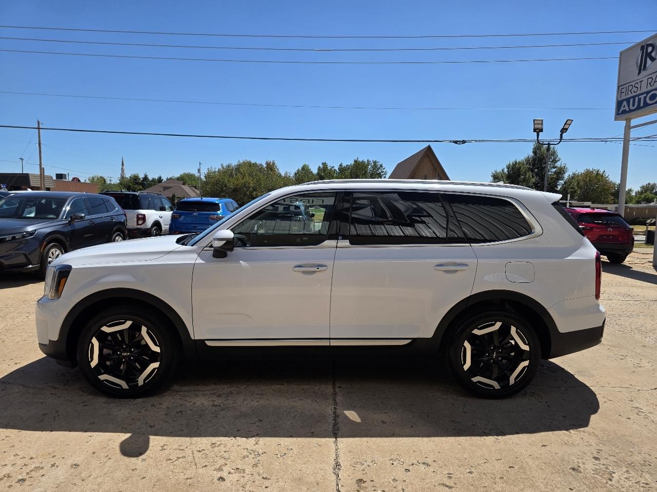 Kia Telluride S FWD 2025