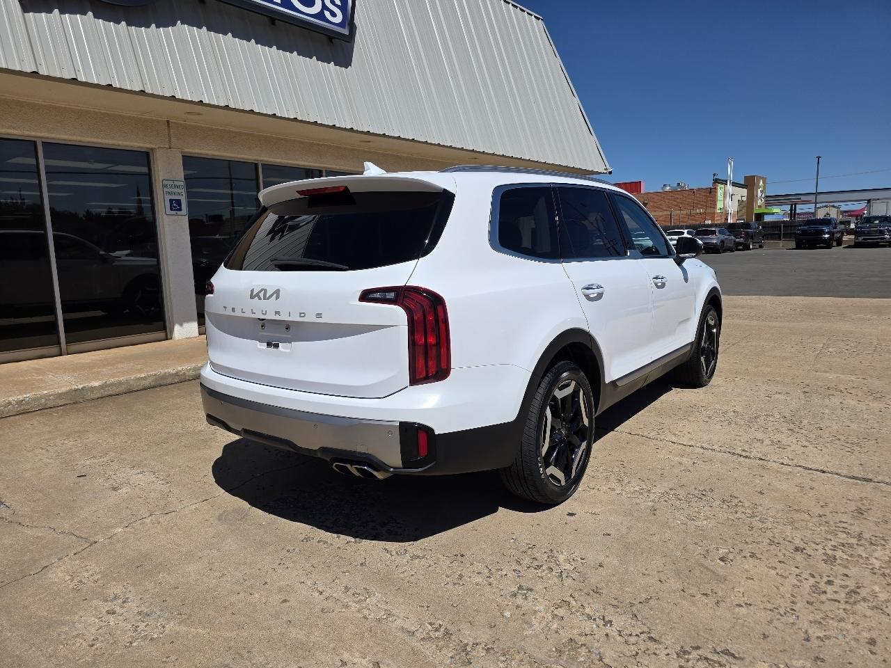 Kia Telluride S FWD 2025