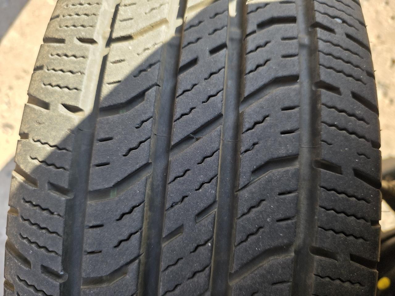 Toyota Tacoma 4WD SR5 Double Cab 5' Bed AT (Natl) 2025