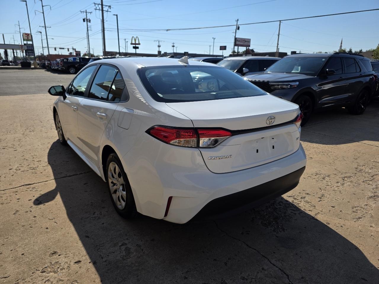 Toyota Corolla LE CVT (Natl) 2025