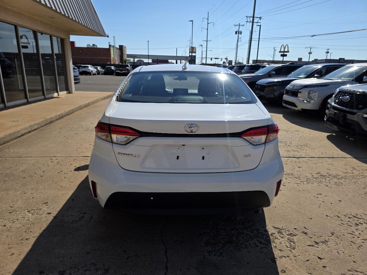 Toyota Corolla LE CVT (Natl) 2025