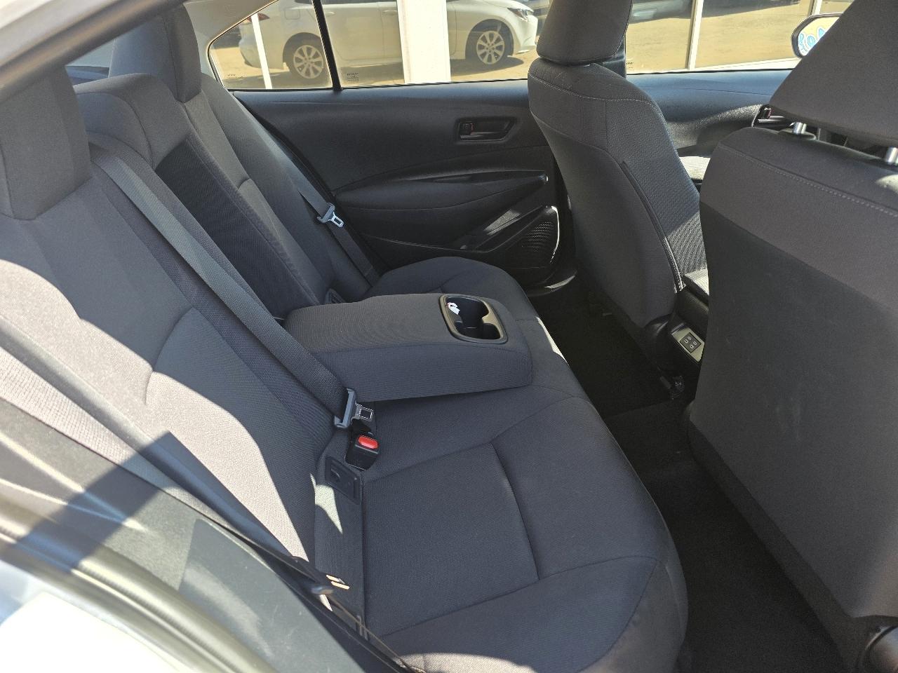 Toyota Corolla LE CVT (Natl) 2025