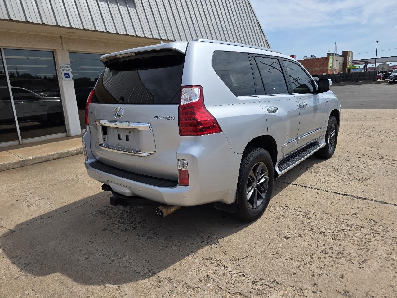 Lexus GX 460 4WD 4dr Premium 2013